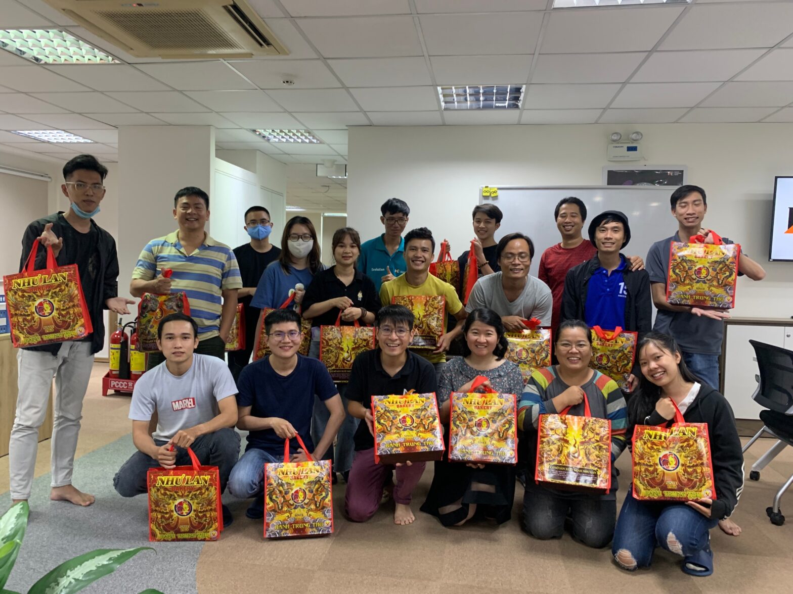 KHÔNG KHÍ ĐÓN TẾT TRUNG THU Ở MEVN 9.2022