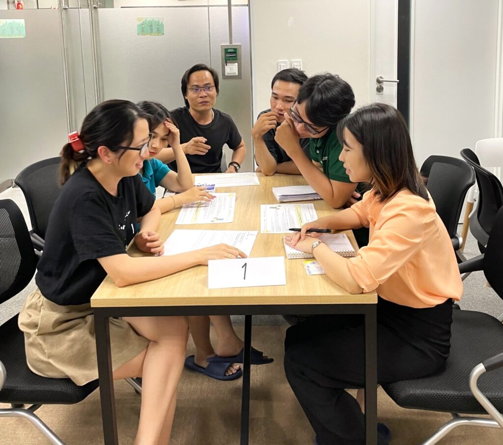 Team hoạt động 2 - Workshop Human Skills tập 2- Imamura