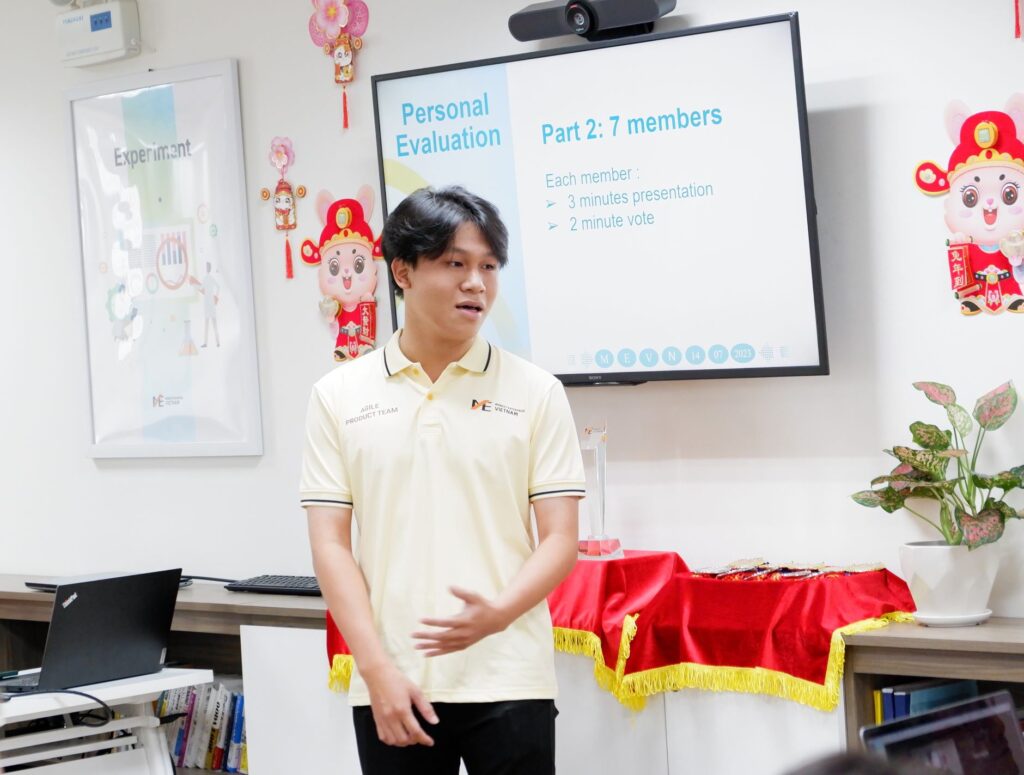 Giới thiệu nhân viên mới bạn Xuân Lộc
