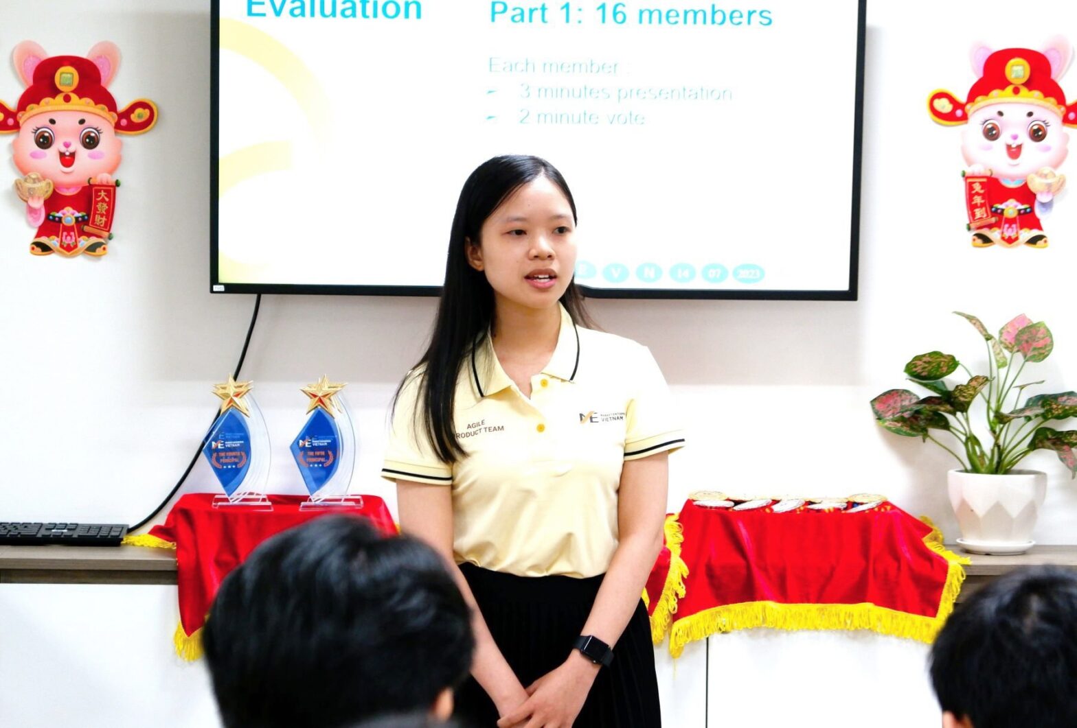 Kỷ niệm 1 năm làm việc – Bạn Nguyễn Đặng Trúc Linh