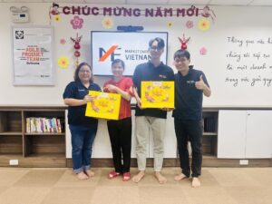 Hình 1 - Không khí Tết Giáp Thìn 2024 tại MEVN