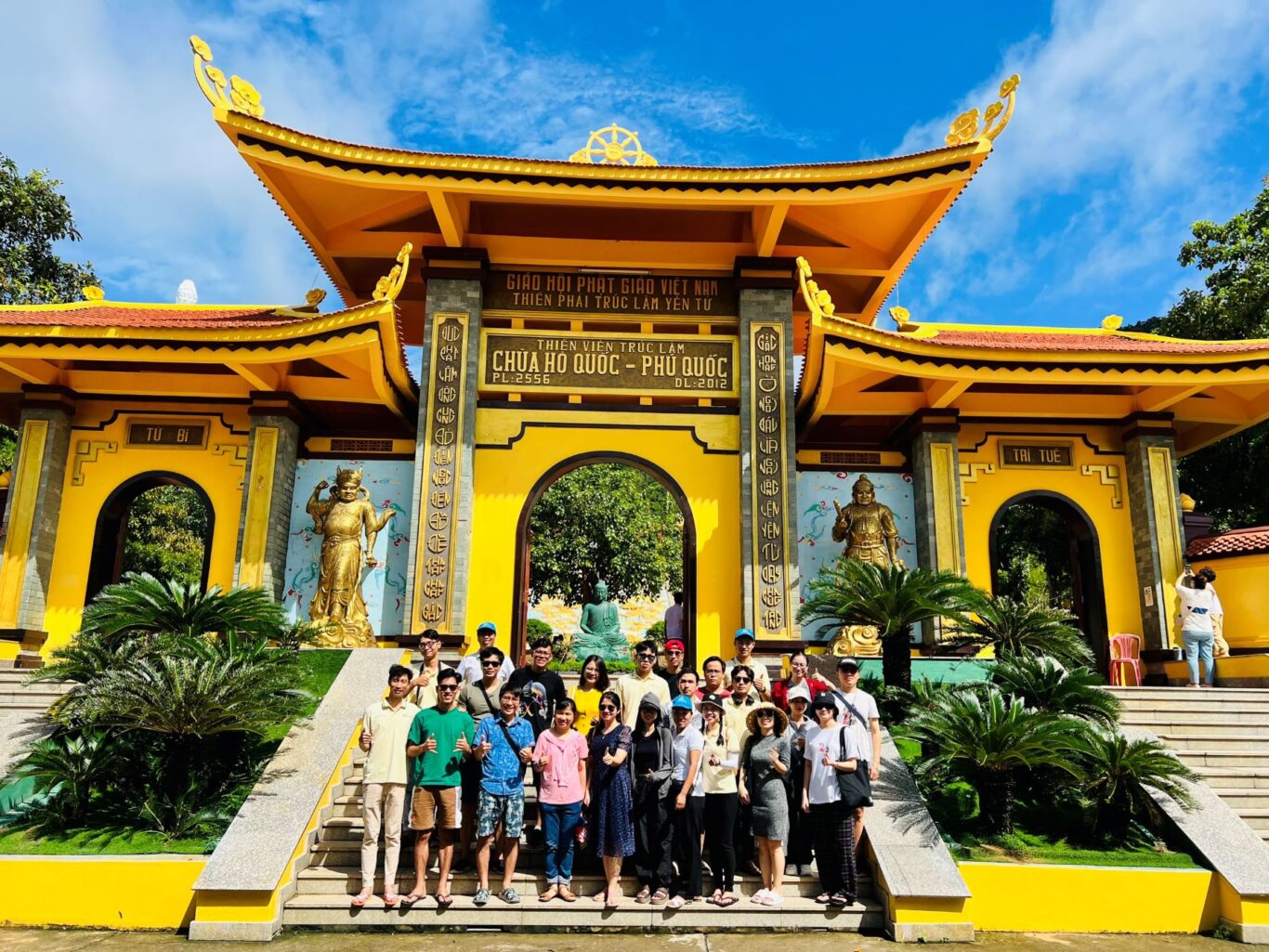 Du lịch - Kỷ niệm 1 năm làm việc bạn Nguyễn Ngọc Thanh Trúc
