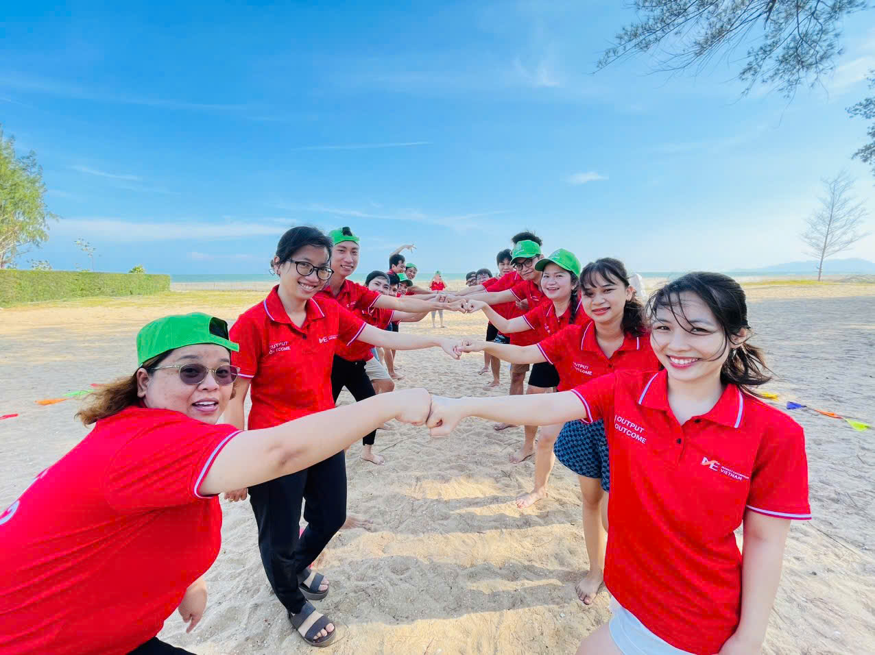Team 2 -Team building - Chuyến du lịch Hồ Tràm tháng 08.2024