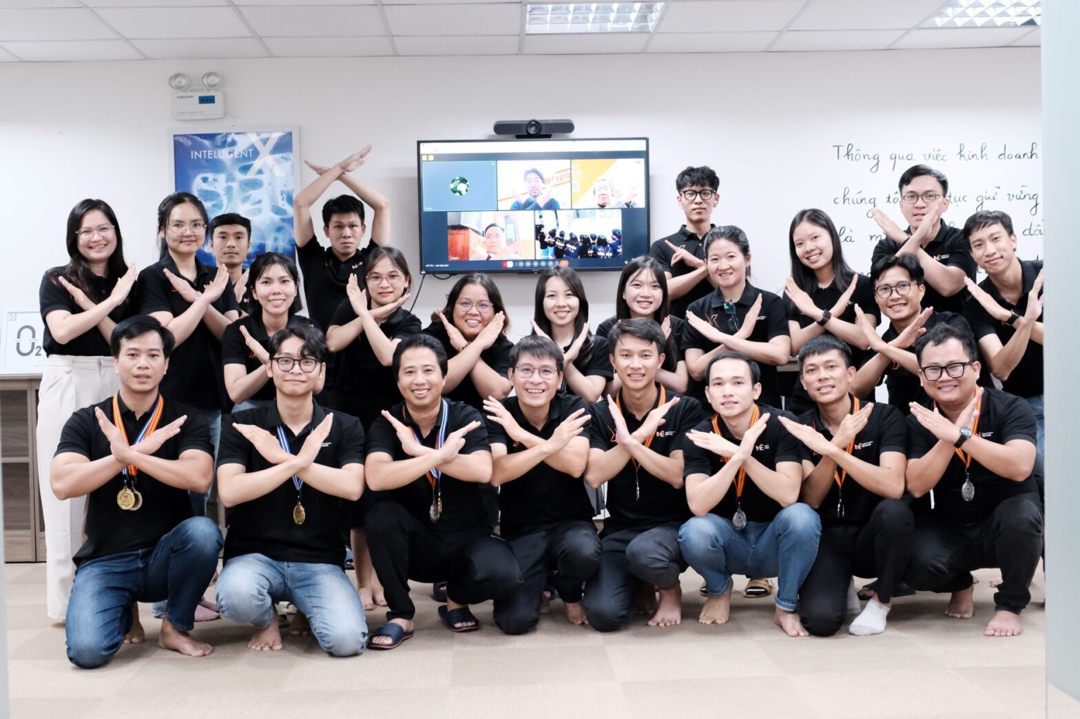 Quarter Sharing chủ đề Intelligent X ngày 06.12.2024